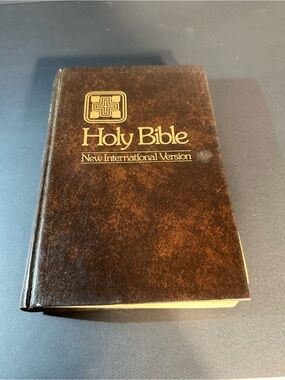 The Holy Bible New International Version 1978 Zondervan Hardcover Written In